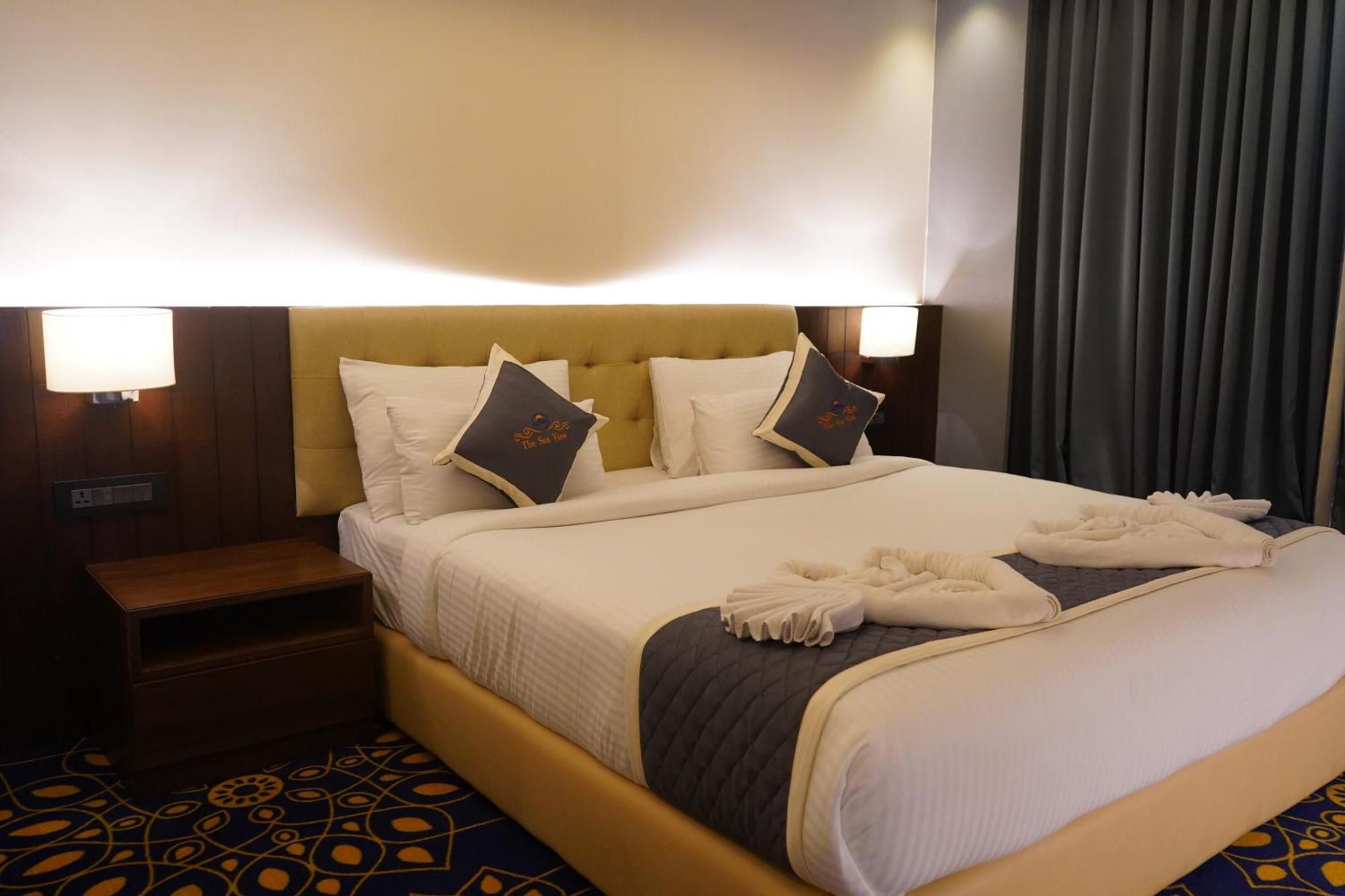 Hotel The Sea View, マンガロール エクステリア 写真